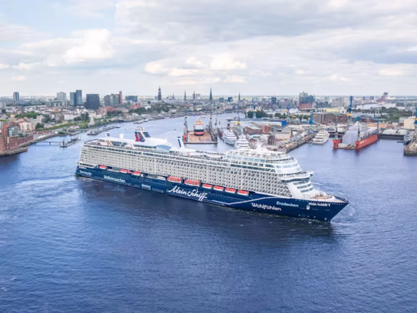 Mein Schiff 7 Gran Canaria - Hamburg inkl. Hotel